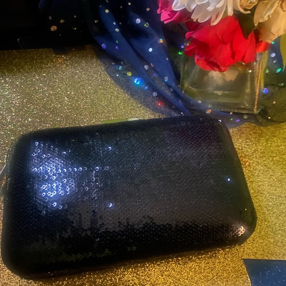 J.CREW GORG BLACK SEQUIN GOLD SHOULDER PARTY ELEGANT CLutch LUX RARE CLASSY EUC - Picture 7 of 12